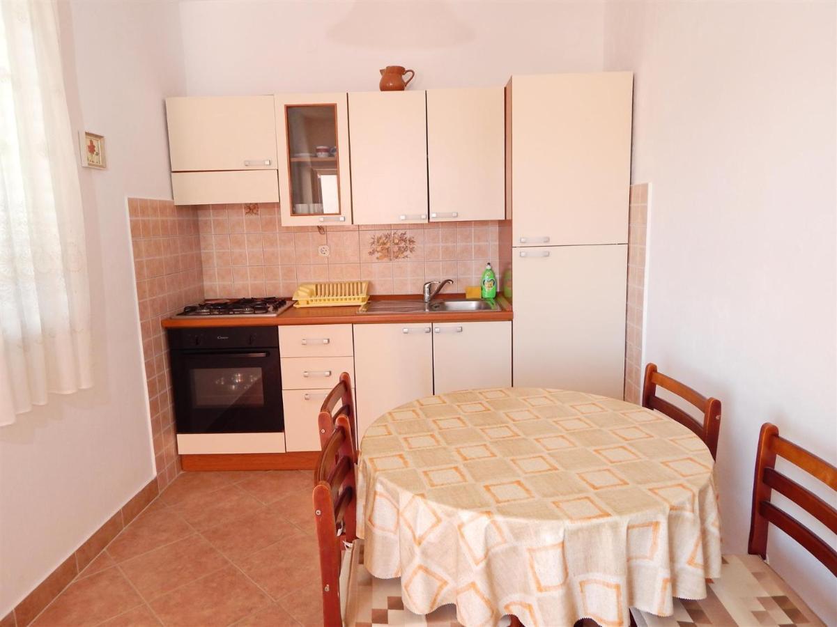 Apartments With A Parking Space Pag - 11358 Pag Town Exteriör bild